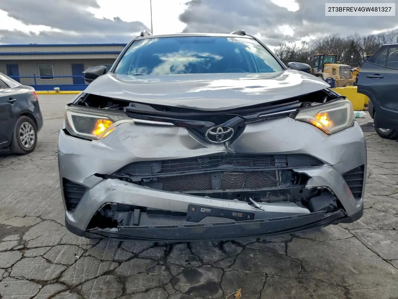 2T3BFREV4GW481327 2016 Toyota Rav4 Le