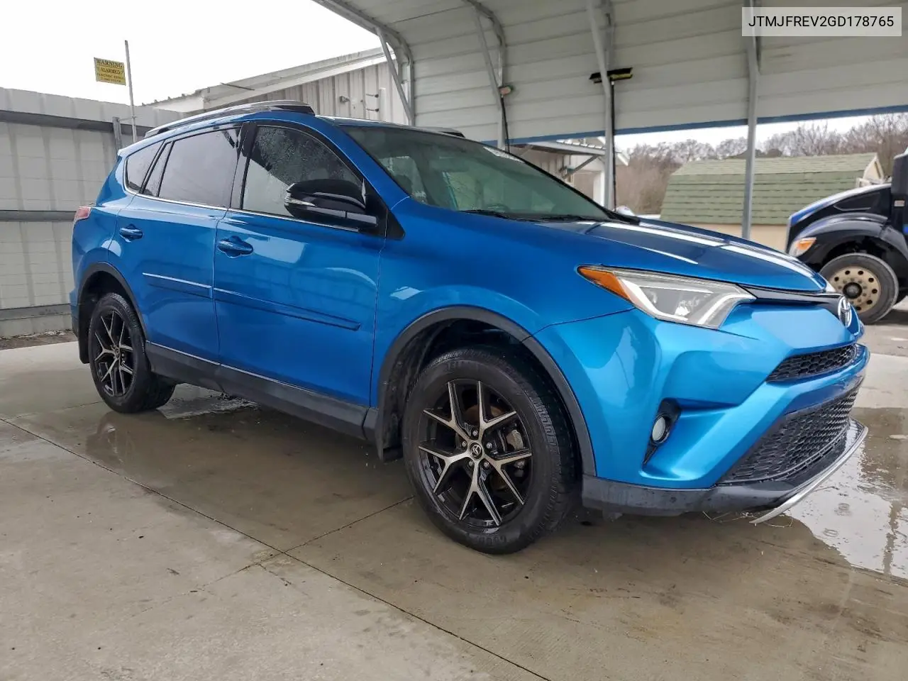 JTMJFREV2GD178765 2016 Toyota Rav4 Se