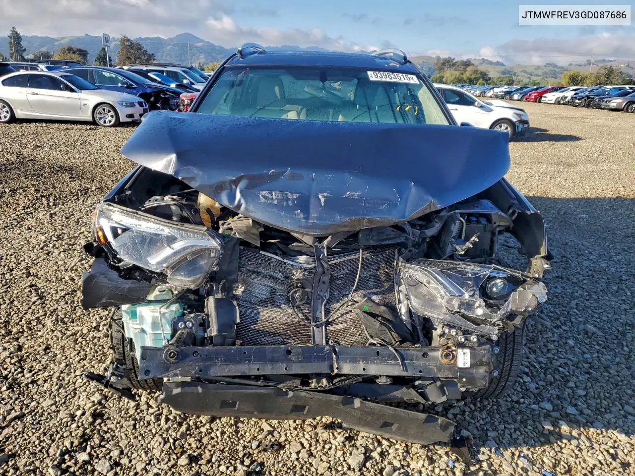 JTMWFREV3GD087686 2016 Toyota Rav4 Xle