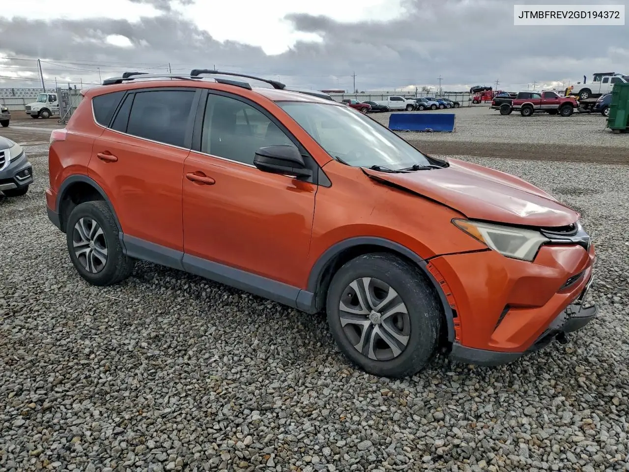 JTMBFREV2GD194372 2016 Toyota Rav4 Le