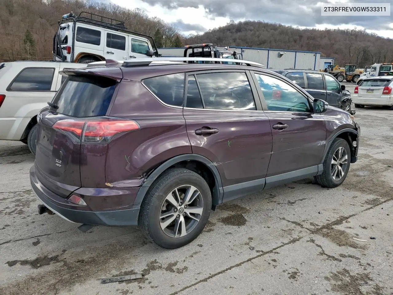 2T3RFREV0GW533311 2016 Toyota Rav4 Xle