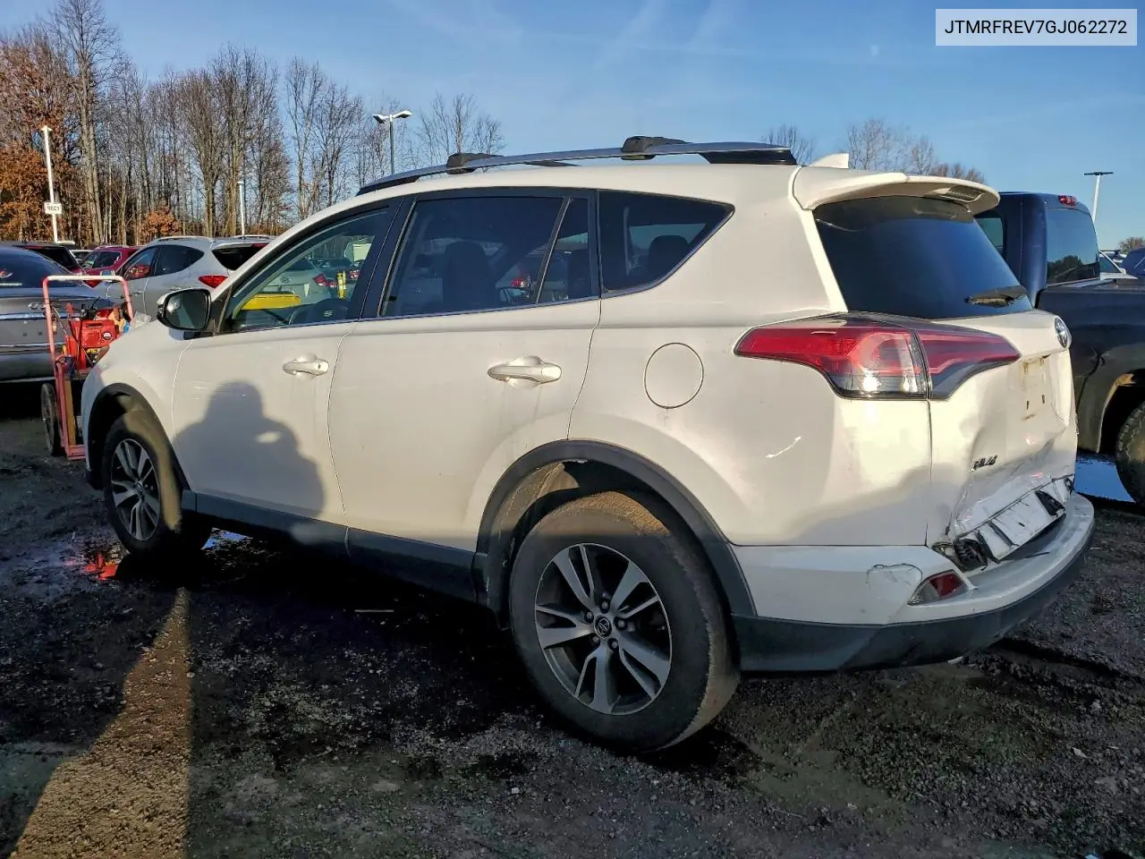 JTMRFREV7GJ062272 2016 Toyota Rav4 Xle