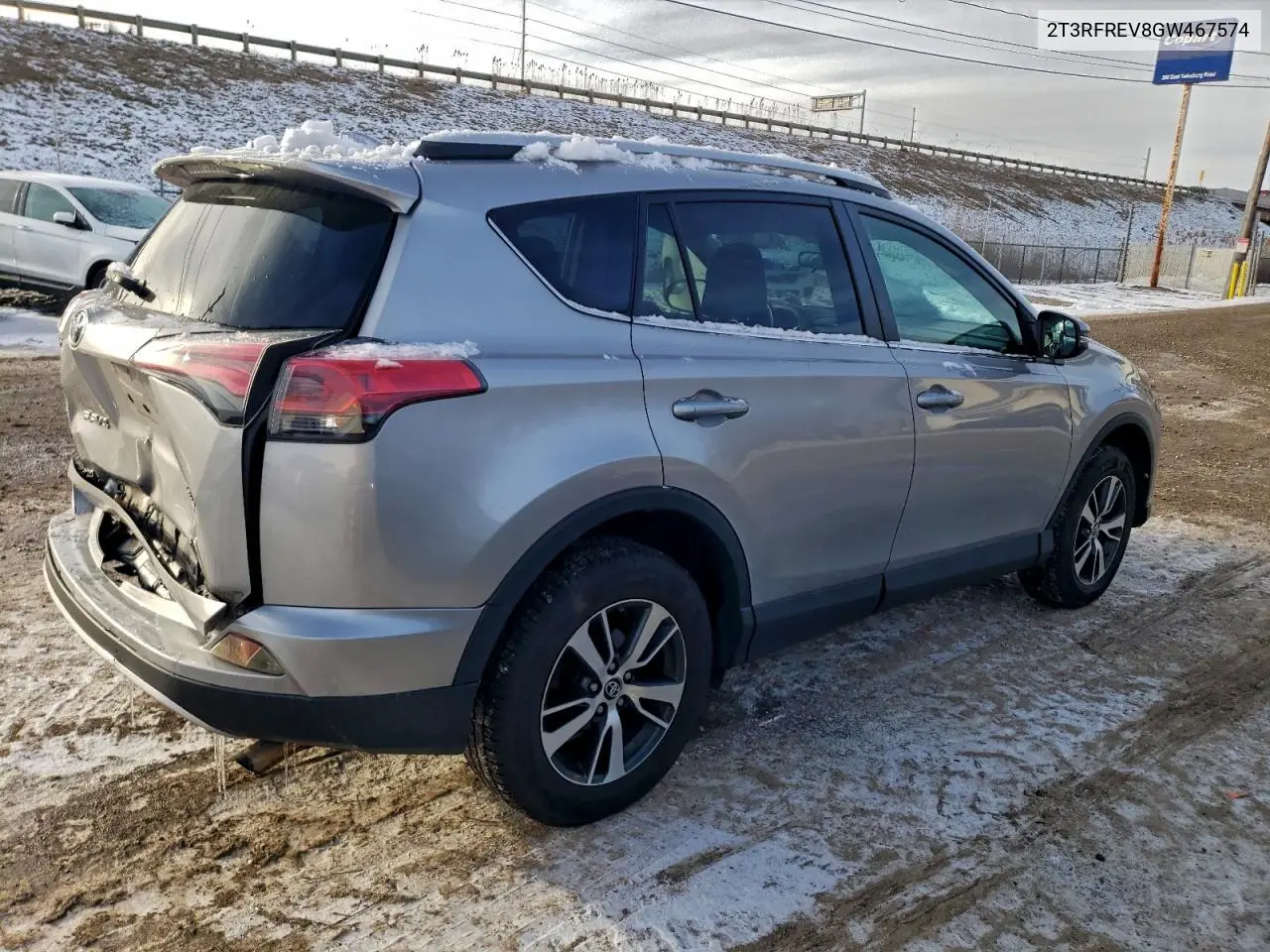 2T3RFREV8GW467574 2016 Toyota Rav4 Xle