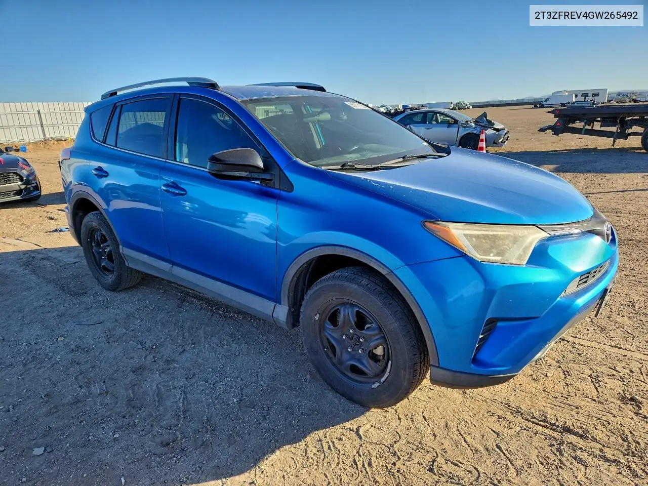 2T3ZFREV4GW265492 2016 Toyota Rav4 Le