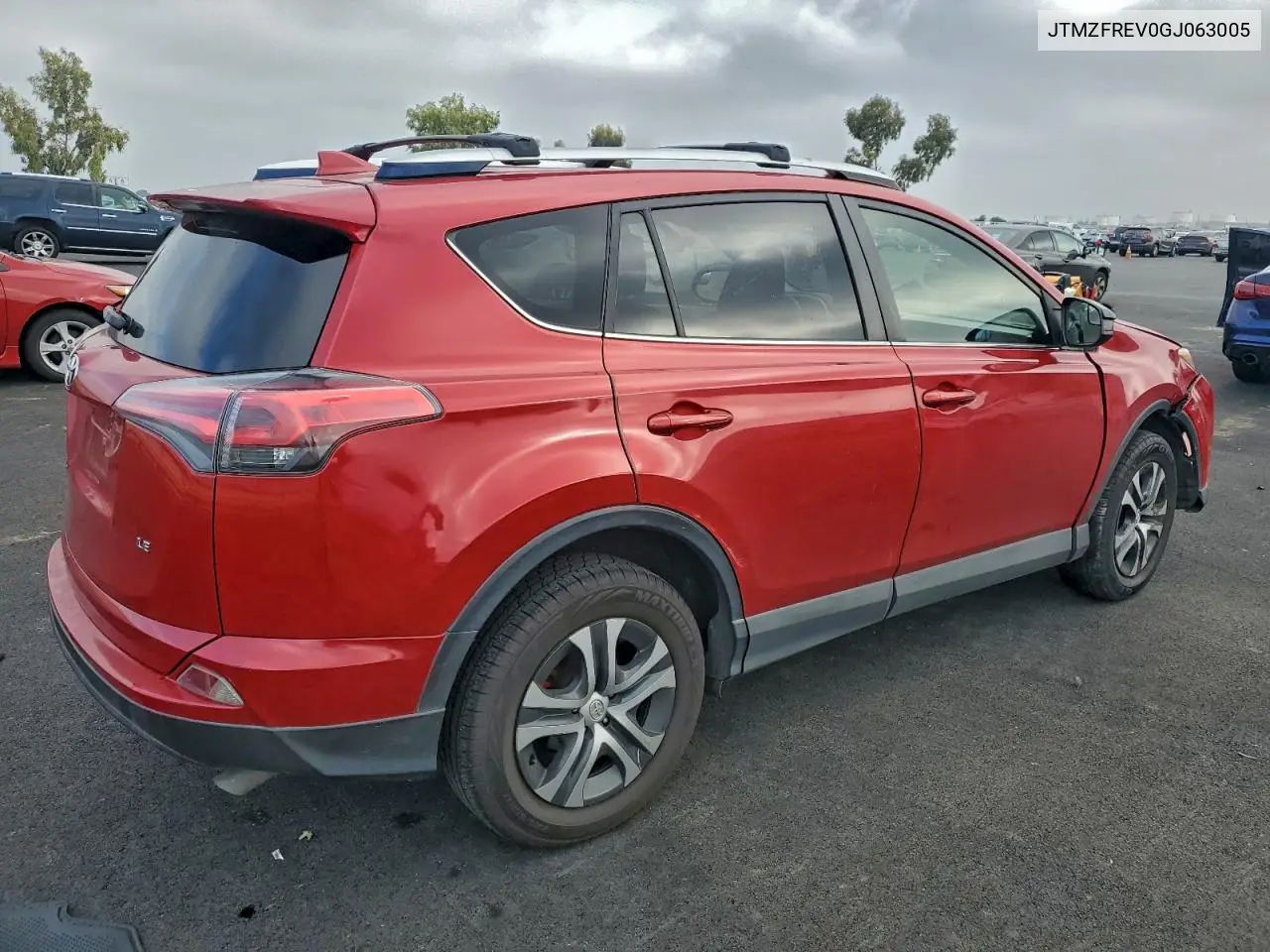 JTMZFREV0GJ063005 2016 Toyota Rav4 Le