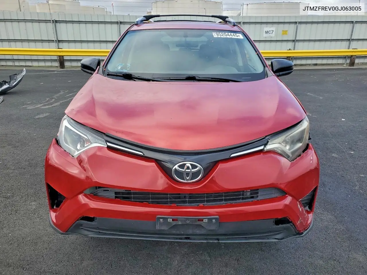 JTMZFREV0GJ063005 2016 Toyota Rav4 Le