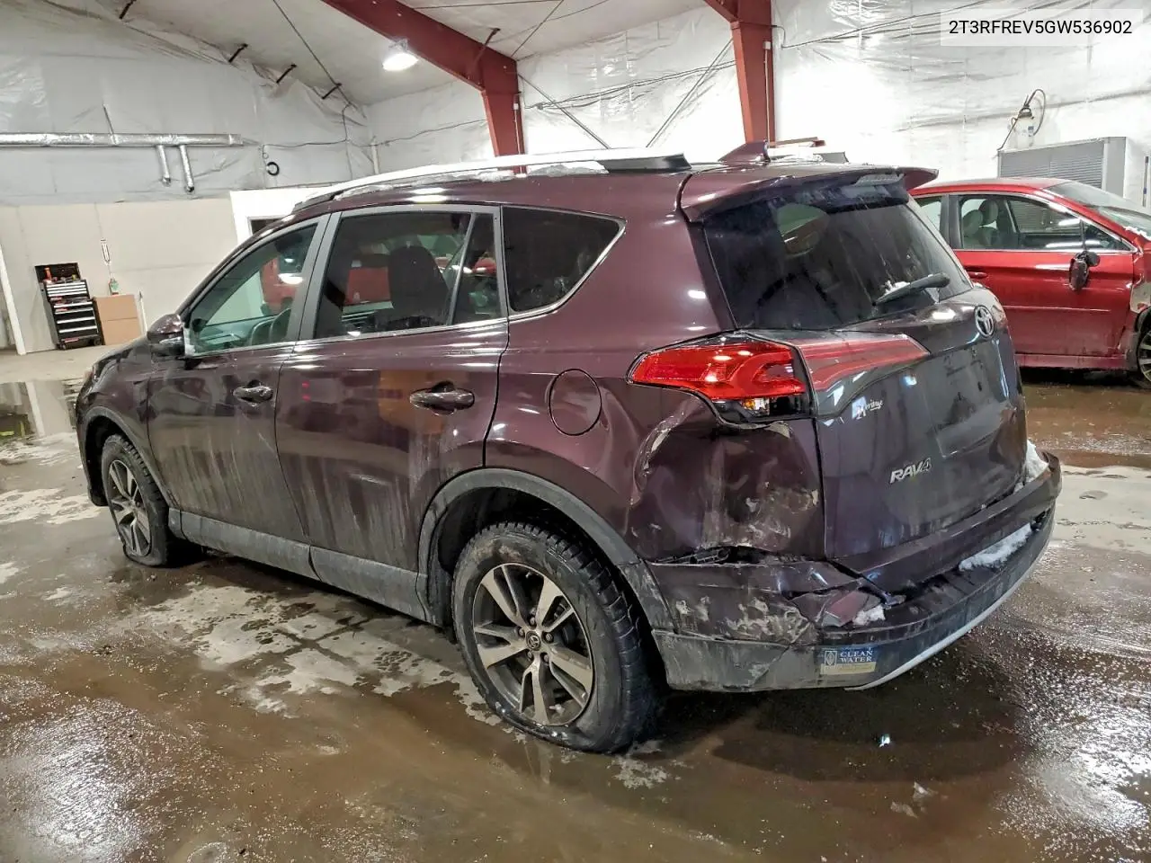 2T3RFREV5GW536902 2016 Toyota Rav4 Xle