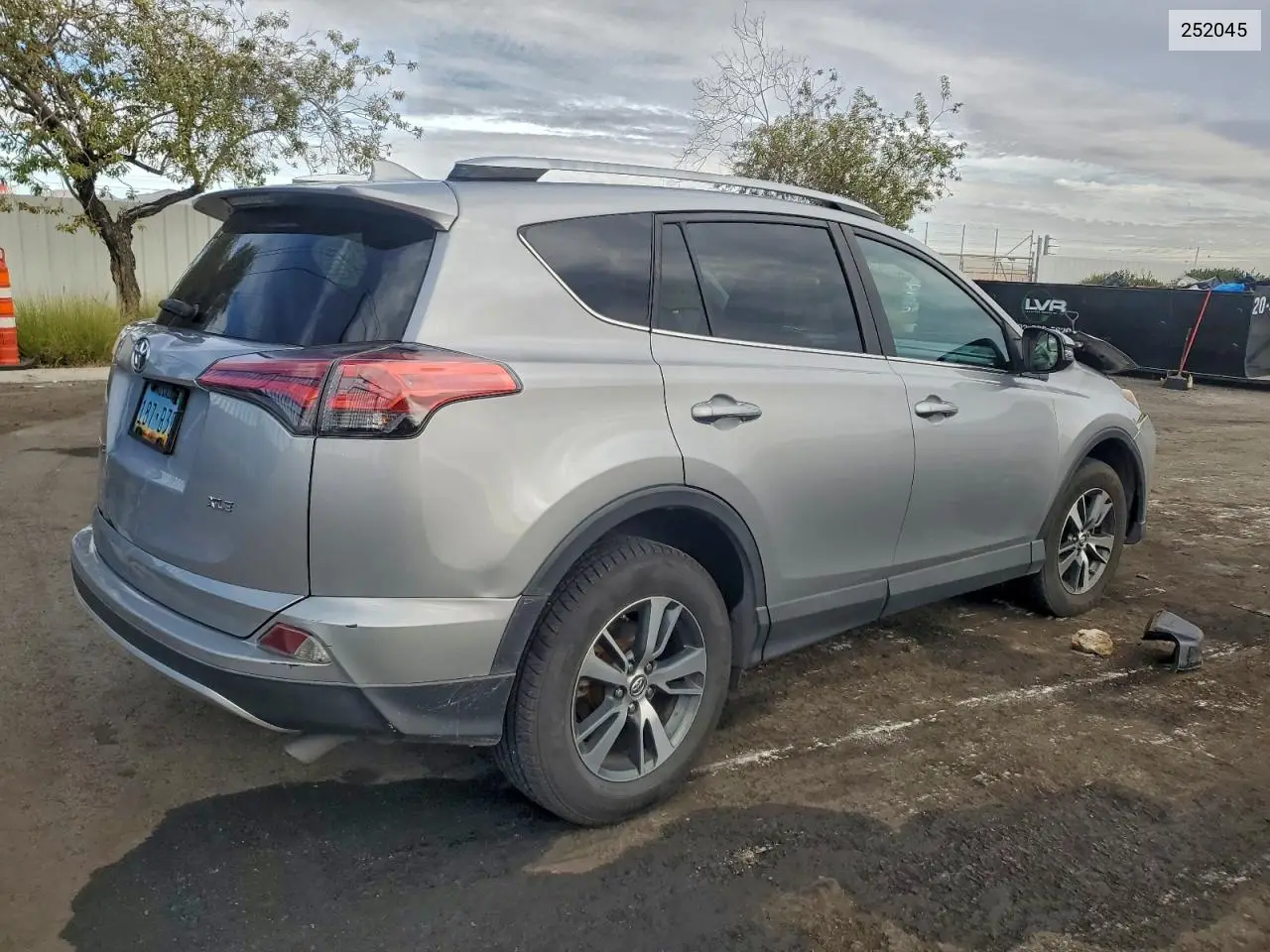 252045 2016 Toyota Rav4 Xle