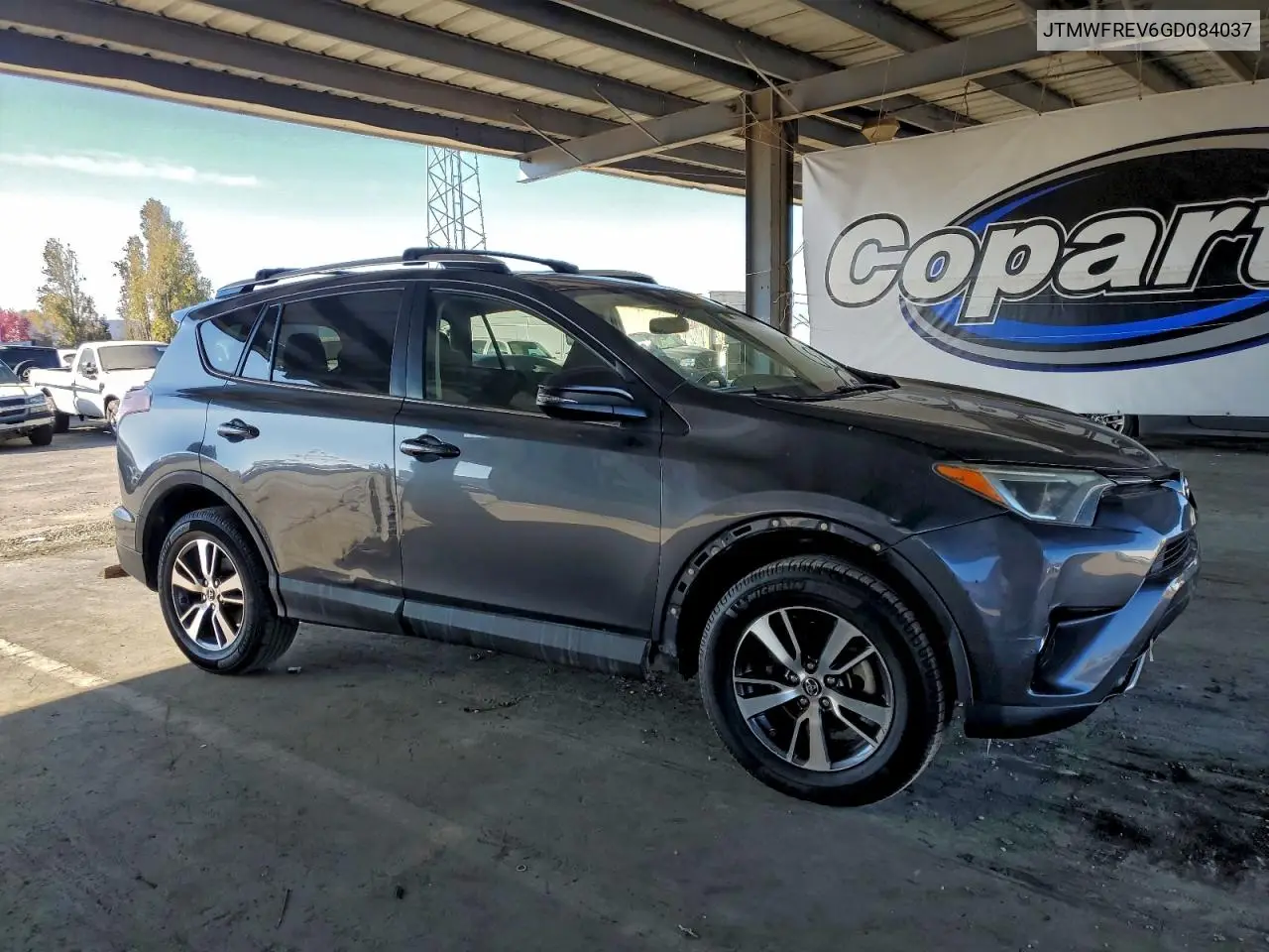 JTMWFREV6GD084037 2016 Toyota Rav4 Xle
