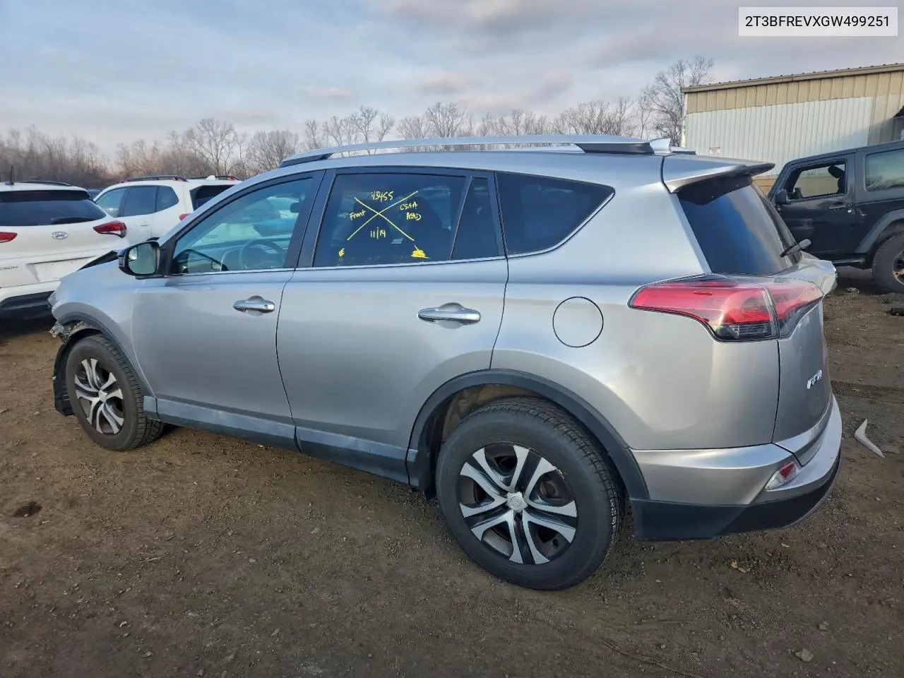 2T3BFREVXGW499251 2016 Toyota Rav4 Le
