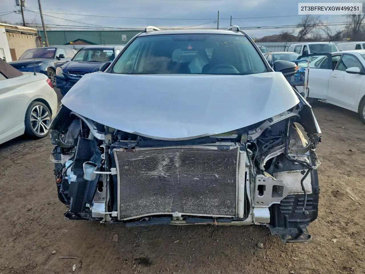 2T3BFREVXGW499251 2016 Toyota Rav4 Le