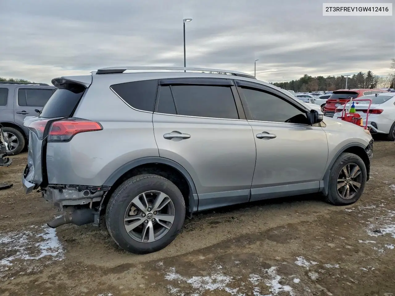 2T3RFREV1GW412416 2016 Toyota Rav4 Xle
