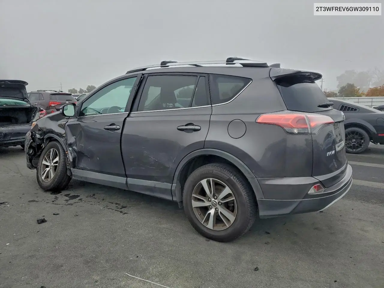 2T3WFREV6GW309110 2016 Toyota Rav4 Xle