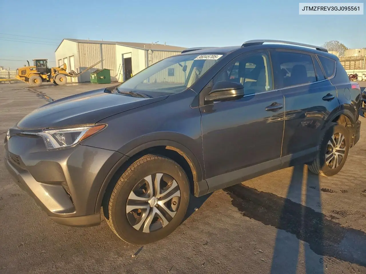 JTMZFREV3GJ095561 2016 Toyota Rav4 Le