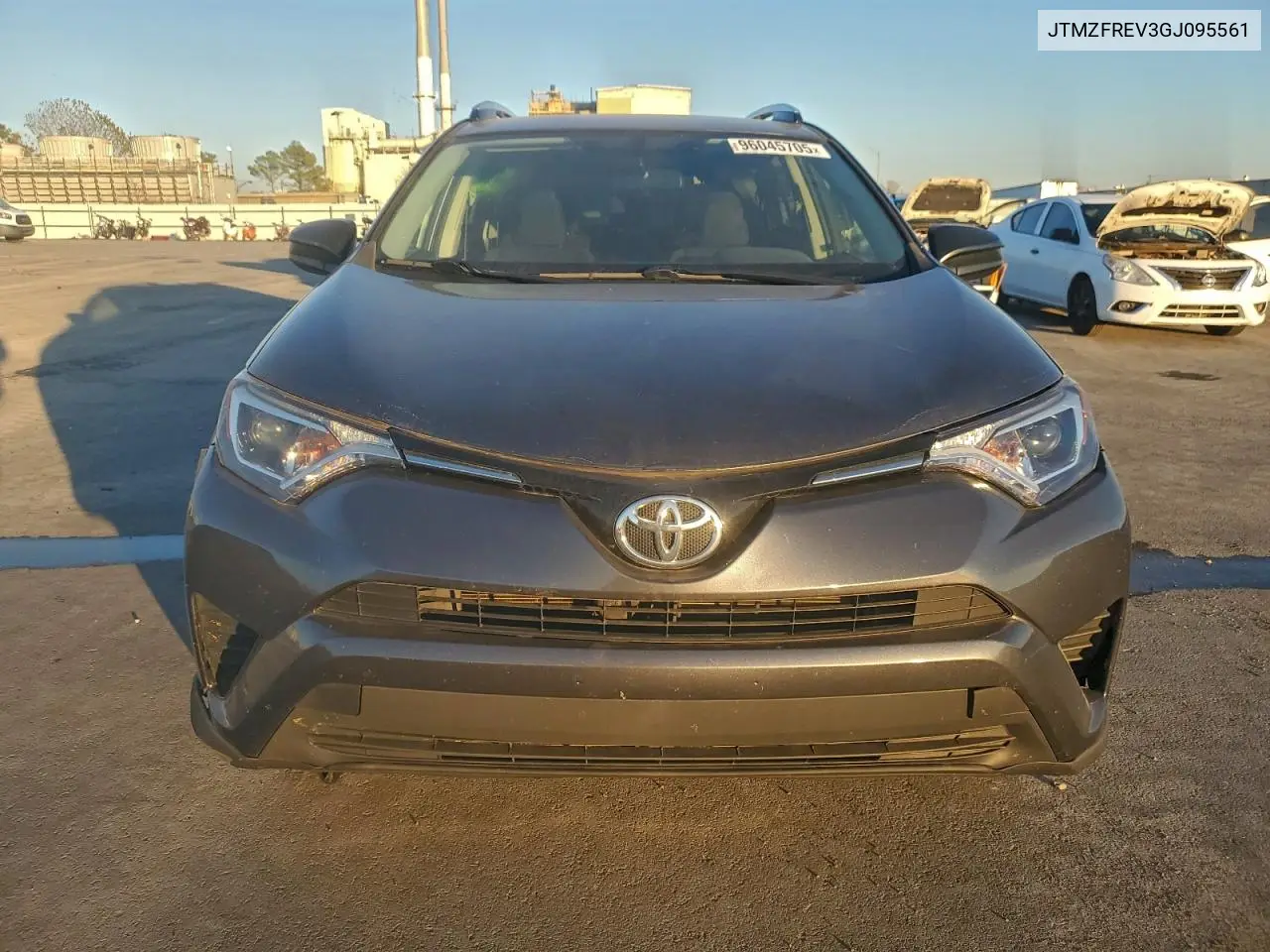 JTMZFREV3GJ095561 2016 Toyota Rav4 Le