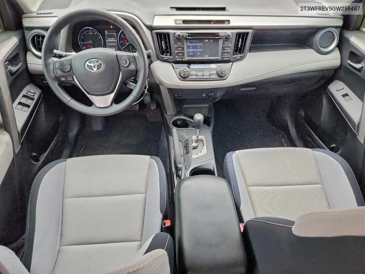 2T3WFREV5GW258487 2016 Toyota Rav4 Xle