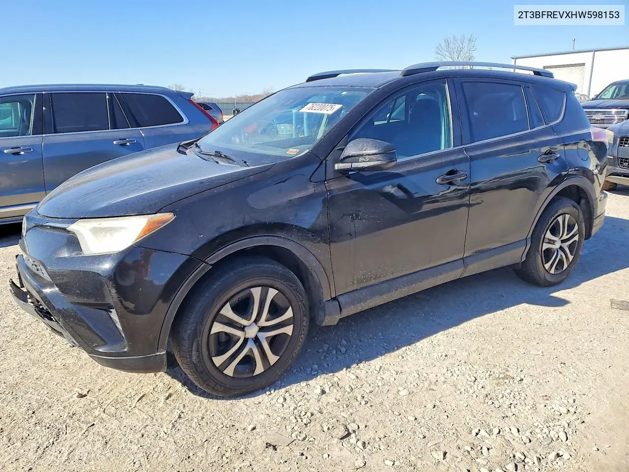 2T3BFREVXHW598153 2017 Toyota Rav4 Le