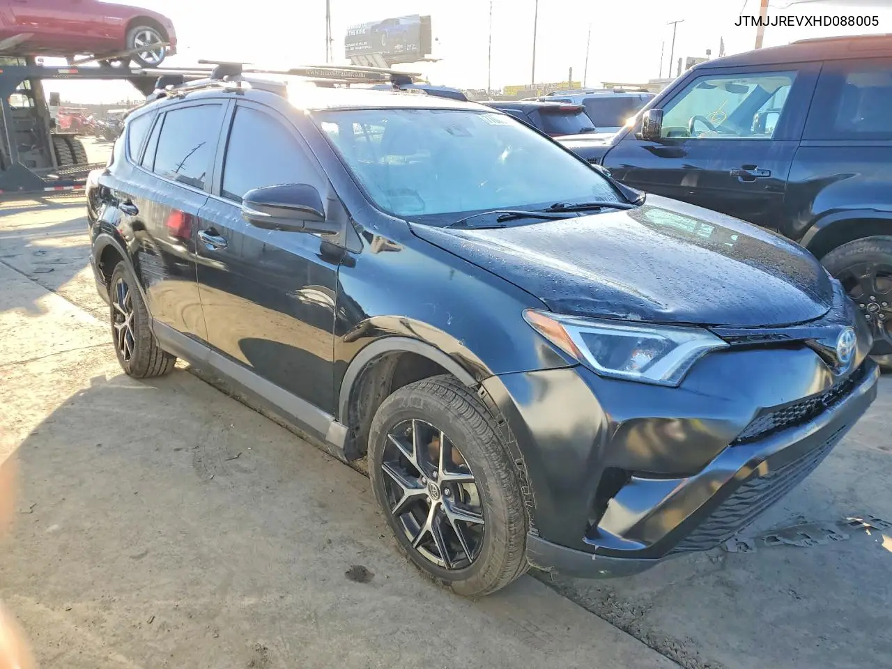 JTMJJREVXHD088005 2017 Toyota Rav4 Hv Se