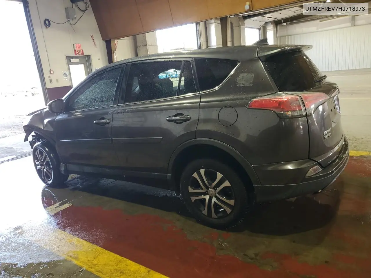 JTMZFREV7HJ718973 2017 Toyota Rav4 Le