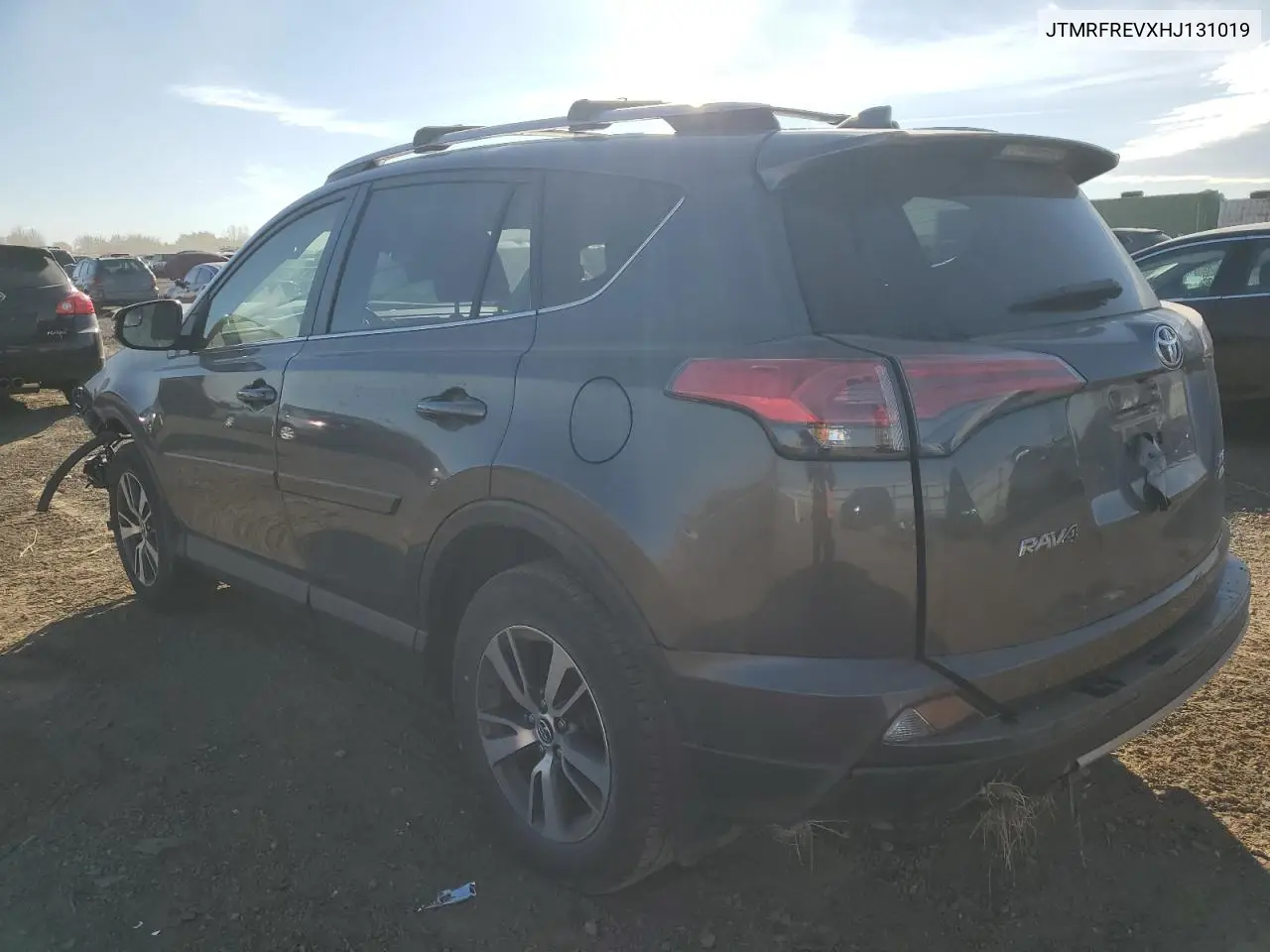 JTMRFREVXHJ131019 2017 Toyota Rav4 Xle