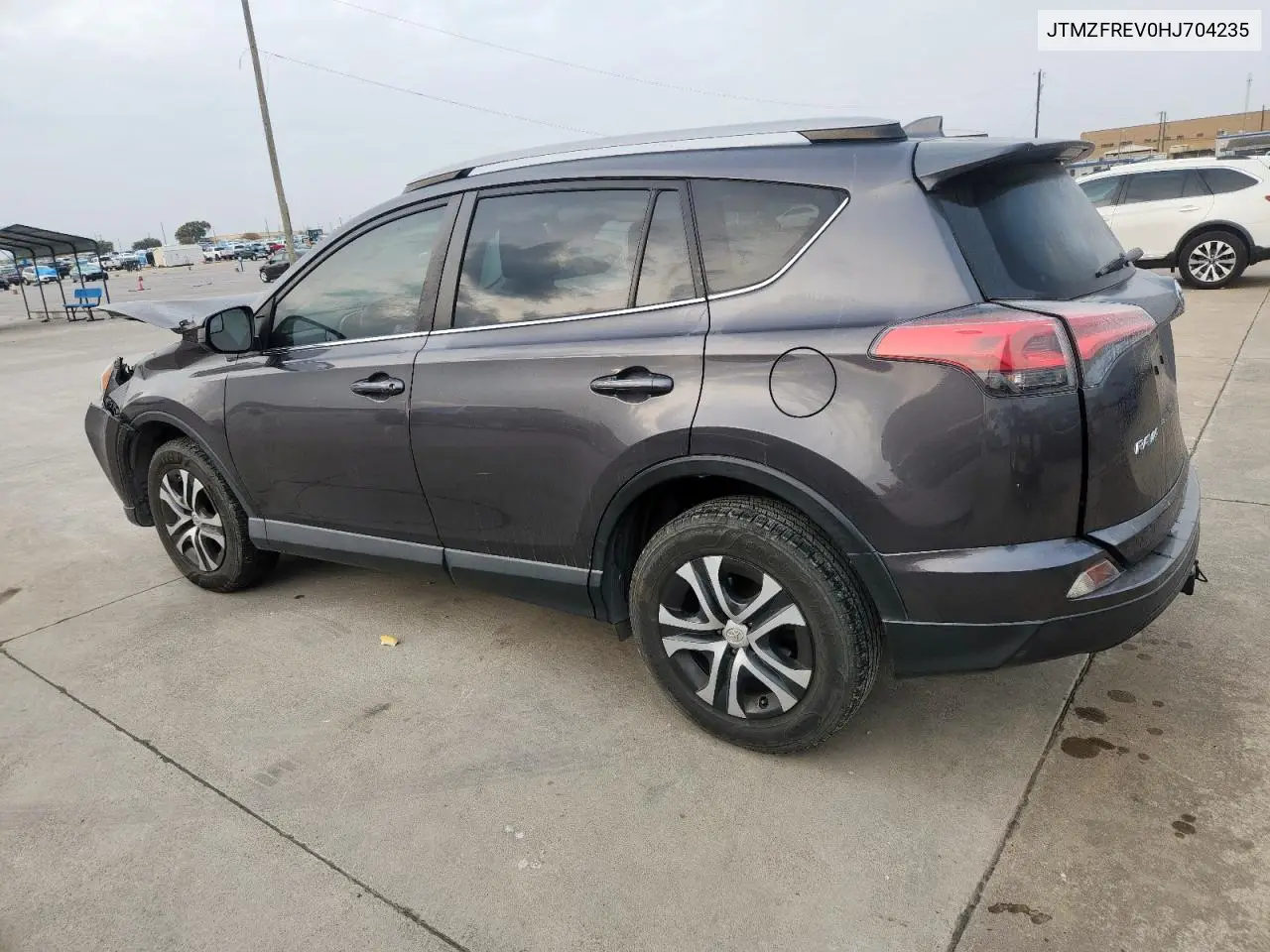 JTMZFREV0HJ704235 2017 Toyota Rav4 Le