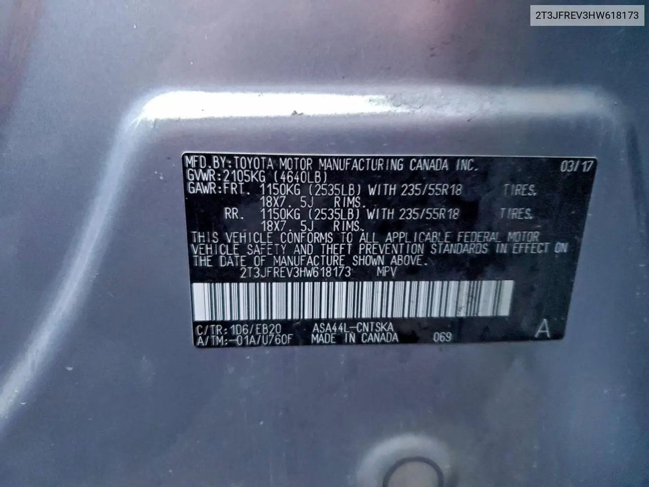 2T3JFREV3HW618173 2017 Toyota Rav4 Se
