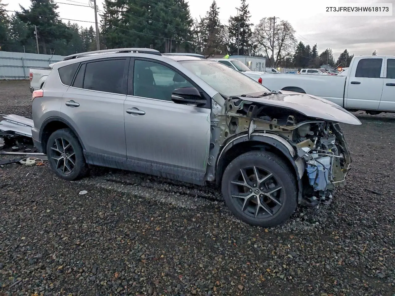 2T3JFREV3HW618173 2017 Toyota Rav4 Se
