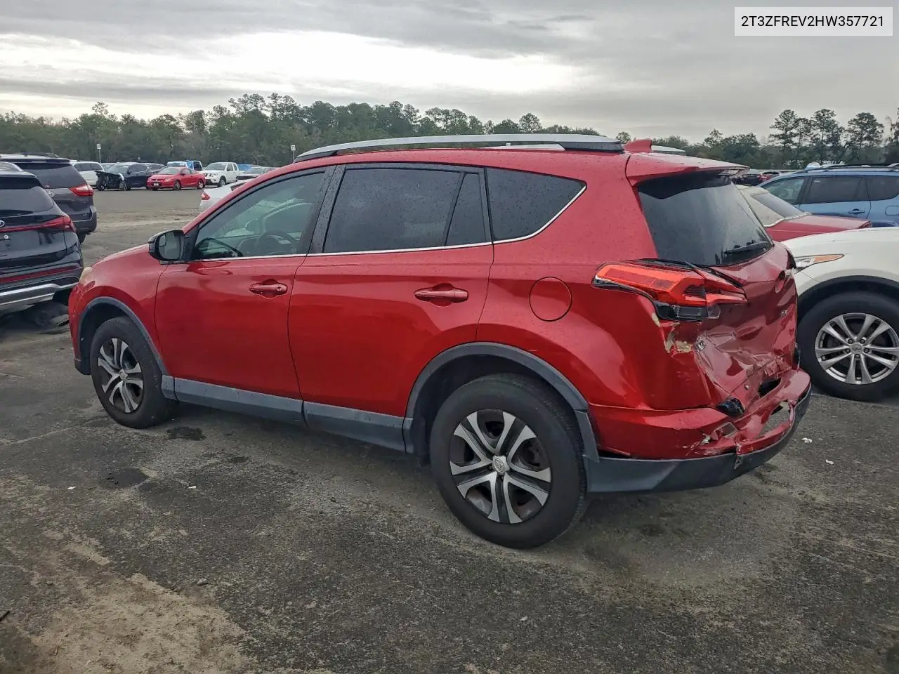 2T3ZFREV2HW357721 2017 Toyota Rav4 Le