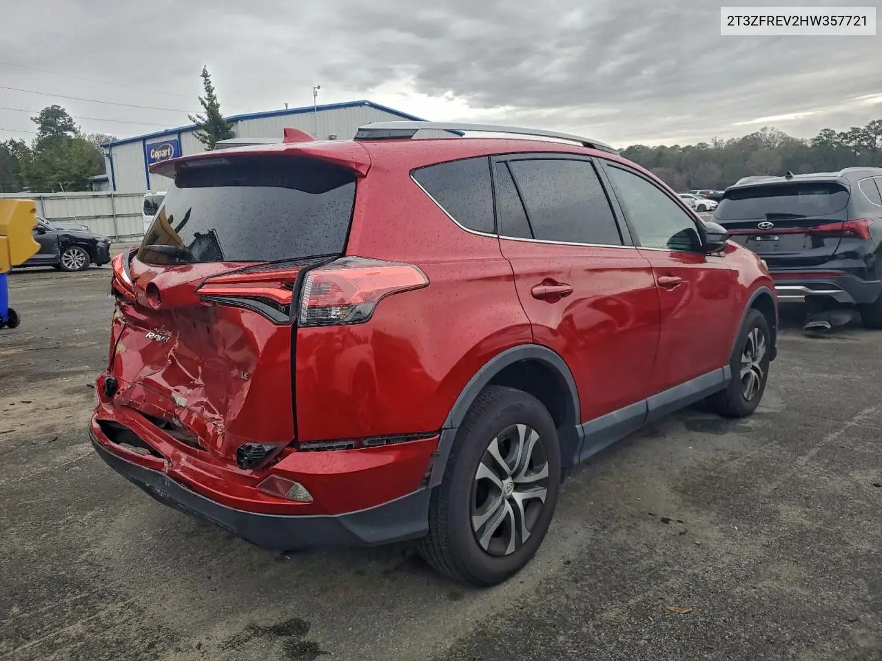 2T3ZFREV2HW357721 2017 Toyota Rav4 Le