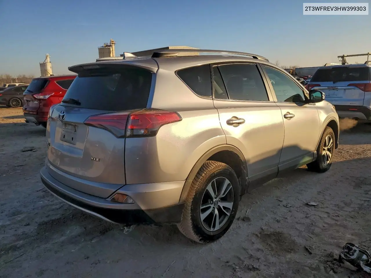 2T3WFREV3HW399303 2017 Toyota Rav4 Xle