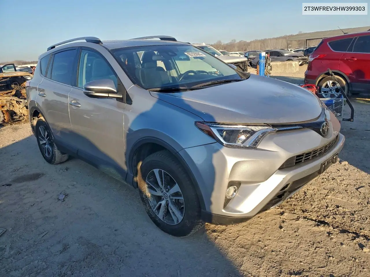 2T3WFREV3HW399303 2017 Toyota Rav4 Xle