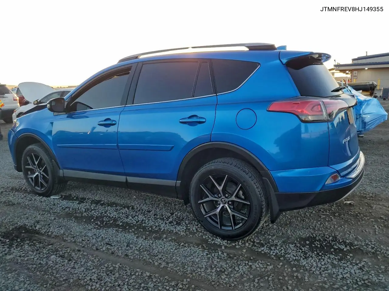 JTMNFREV8HJ149355 2017 Toyota Rav4 Se