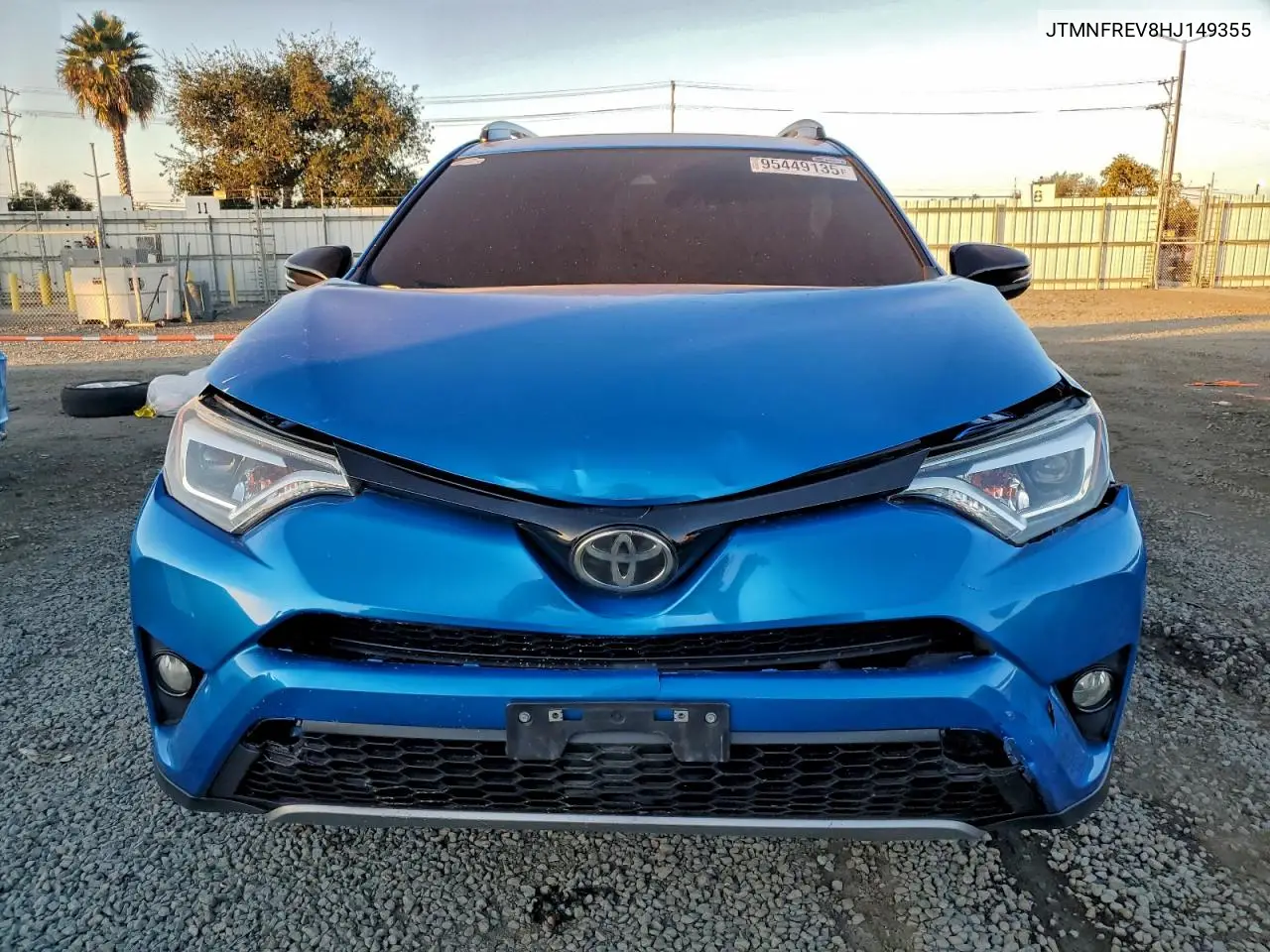 JTMNFREV8HJ149355 2017 Toyota Rav4 Se