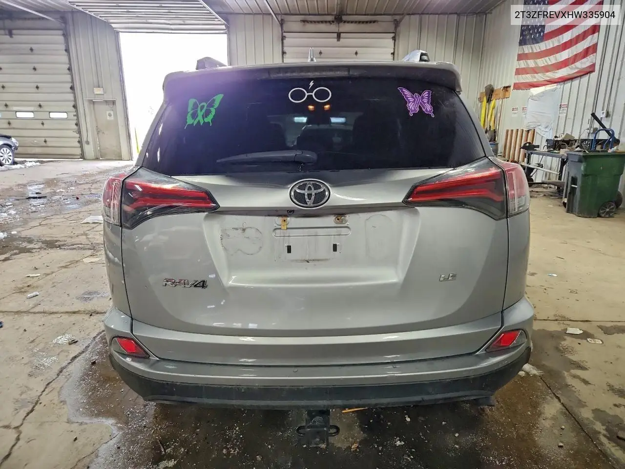 2T3ZFREVXHW335904 2017 Toyota Rav4 Le