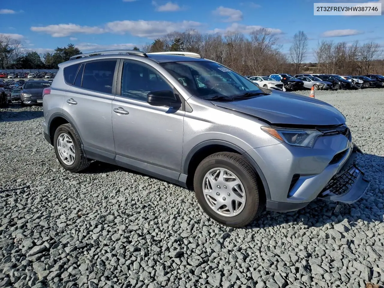 2T3ZFREV3HW387746 2017 Toyota Rav4 Le
