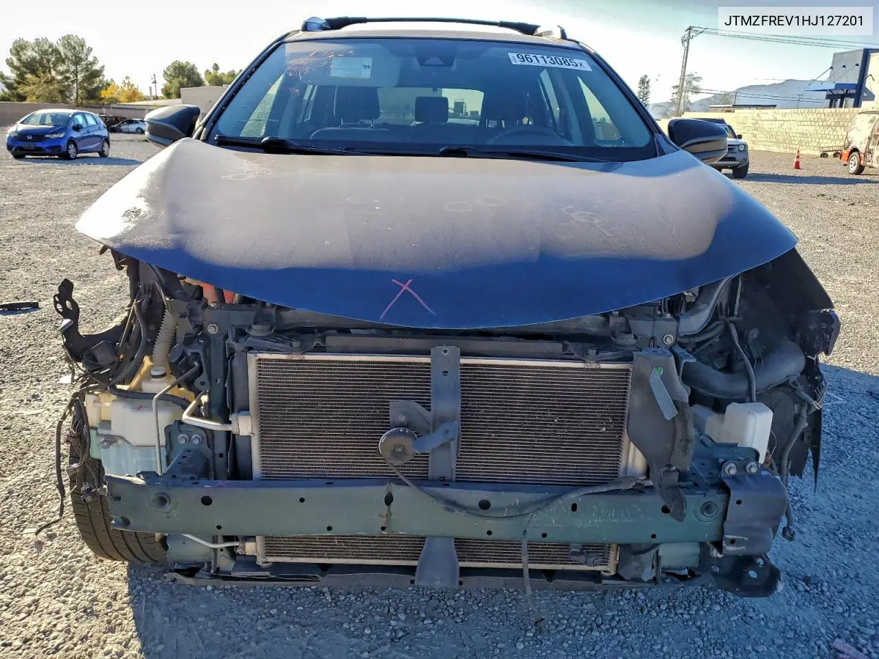 JTMZFREV1HJ127201 2017 Toyota Rav4 Le