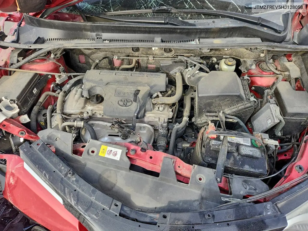 JTMZFREV5HJ128058 2017 Toyota Rav4 Le