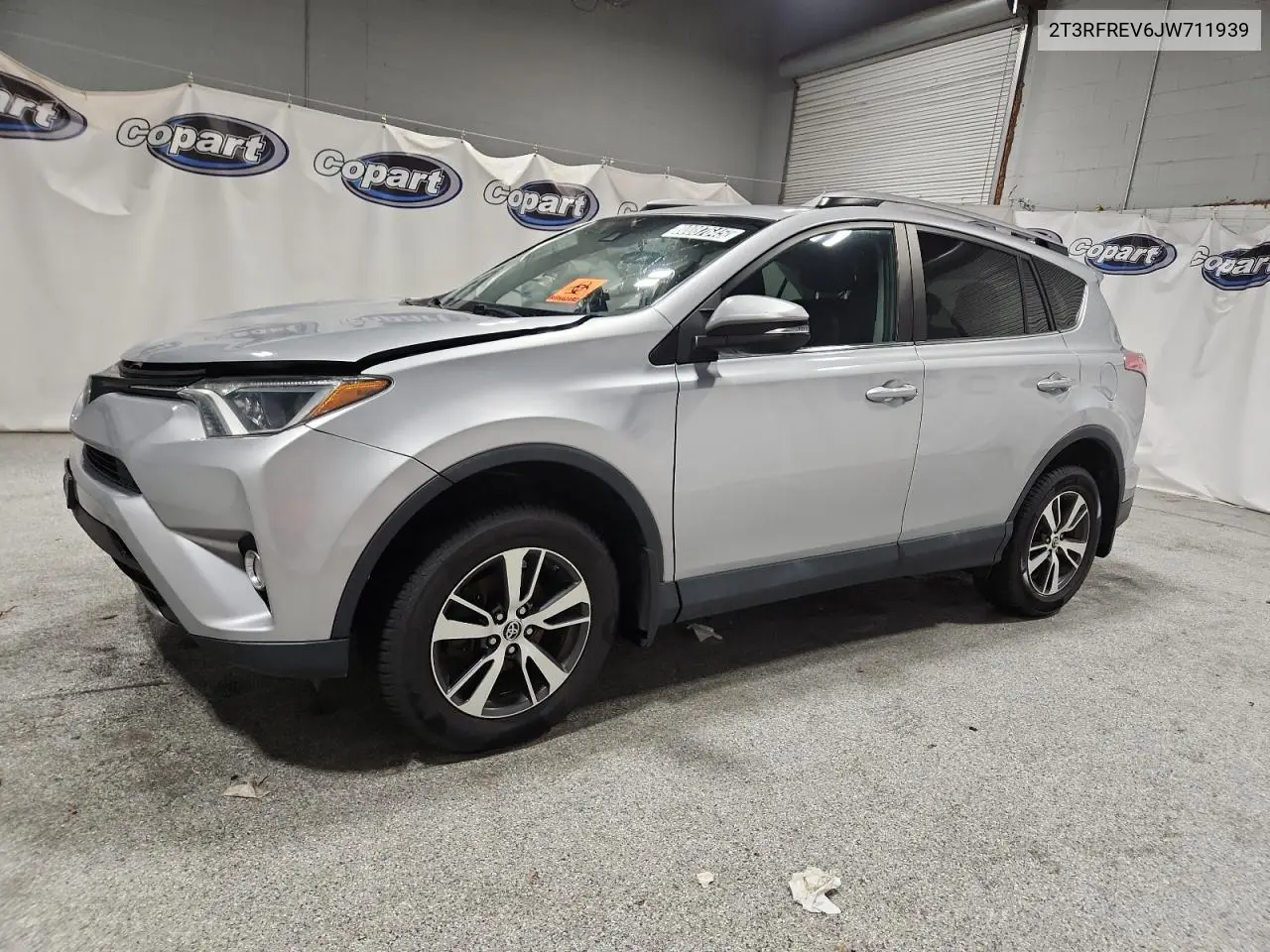 2T3RFREV6JW711939 2018 Toyota Rav4 Adventure