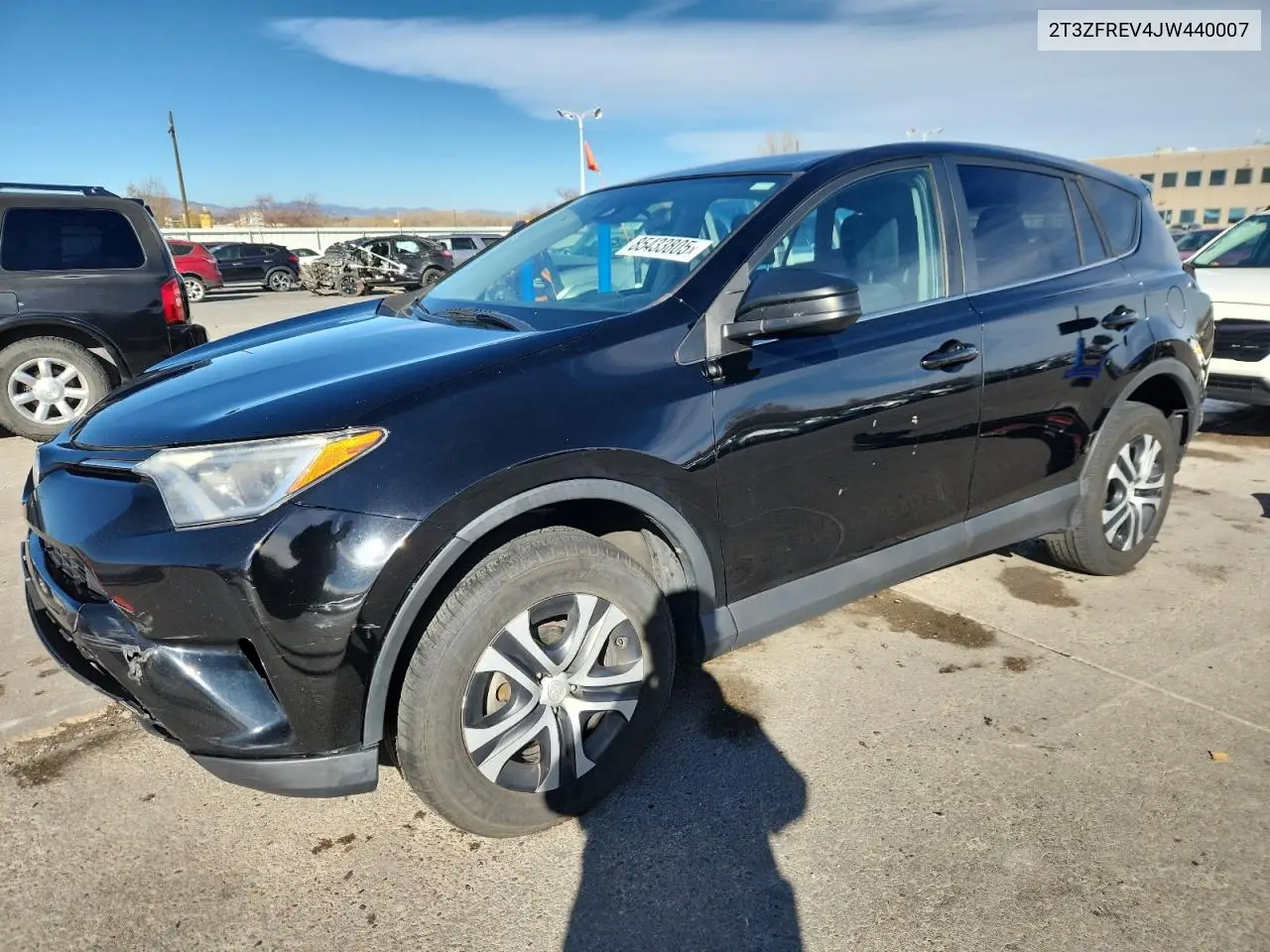 2T3ZFREV4JW440007 2018 Toyota Rav4 Le