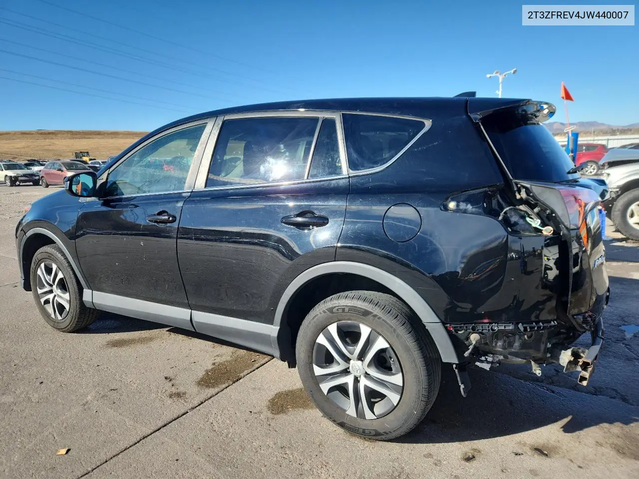 2T3ZFREV4JW440007 2018 Toyota Rav4 Le