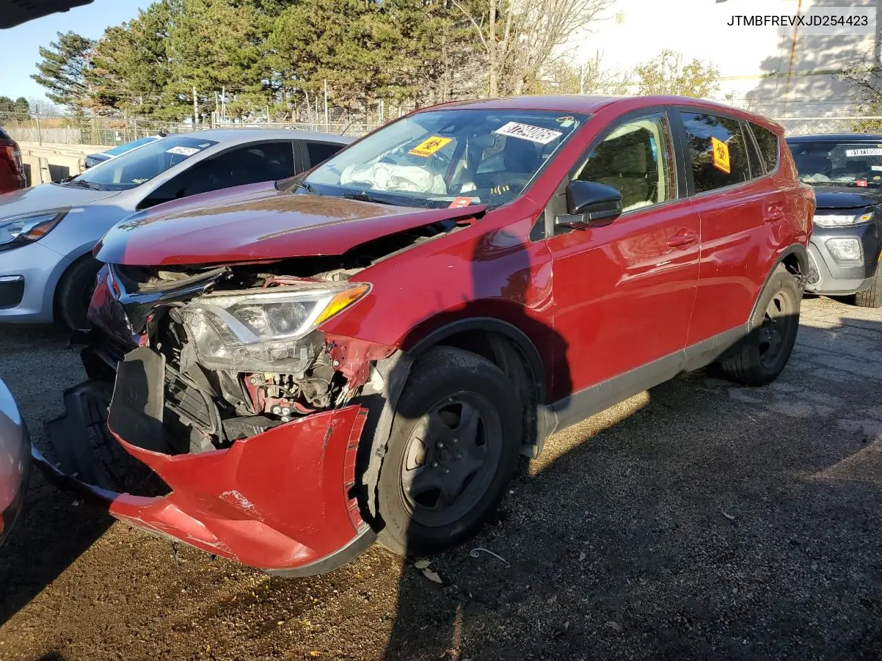 JTMBFREVXJD254423 2018 Toyota Rav4 Le