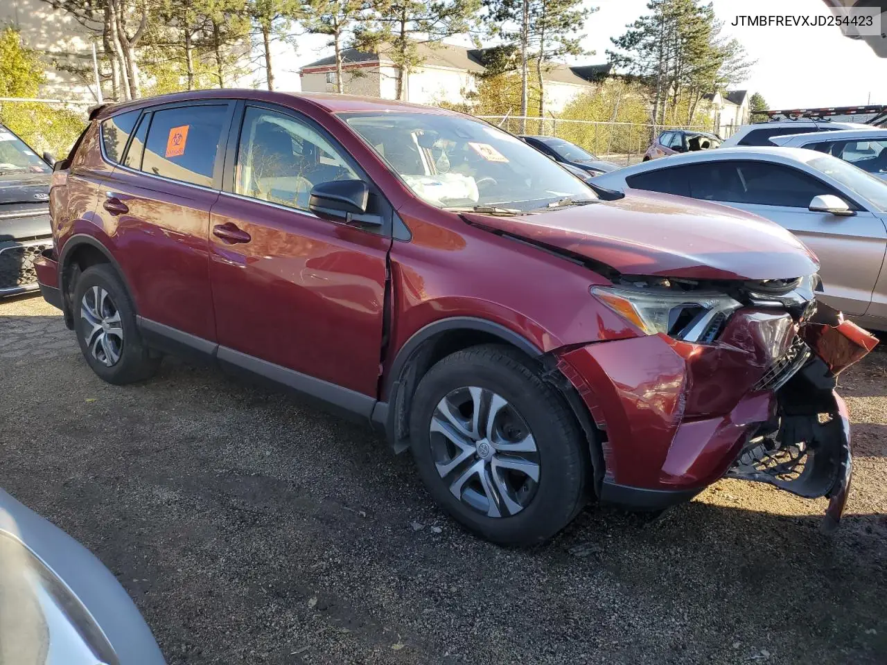 JTMBFREVXJD254423 2018 Toyota Rav4 Le