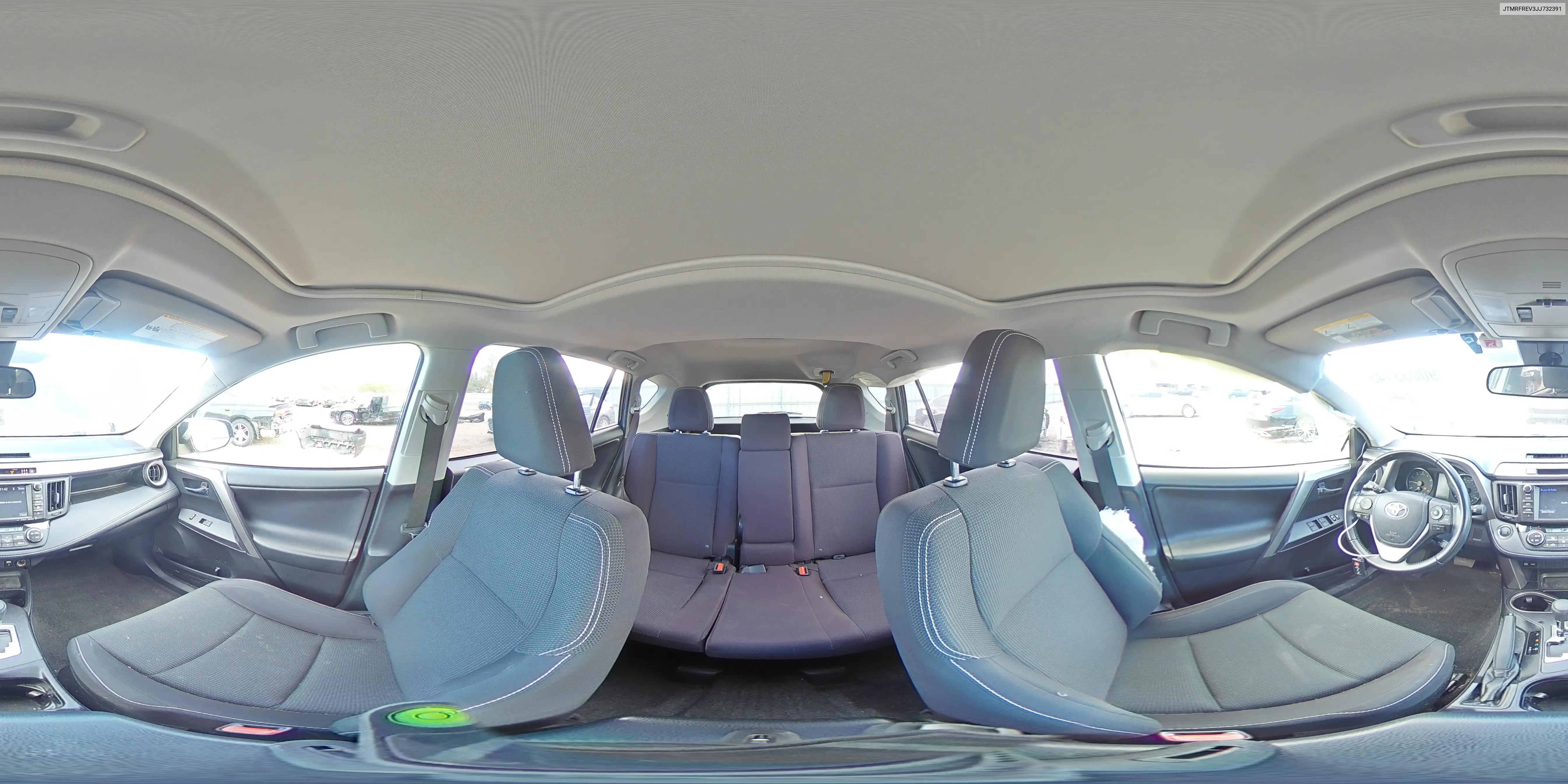 JTMRFREV3JJ732391 2018 Toyota Rav4 Adventure