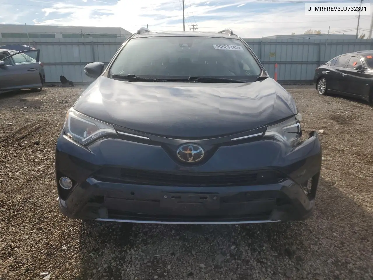 JTMRFREV3JJ732391 2018 Toyota Rav4 Adventure
