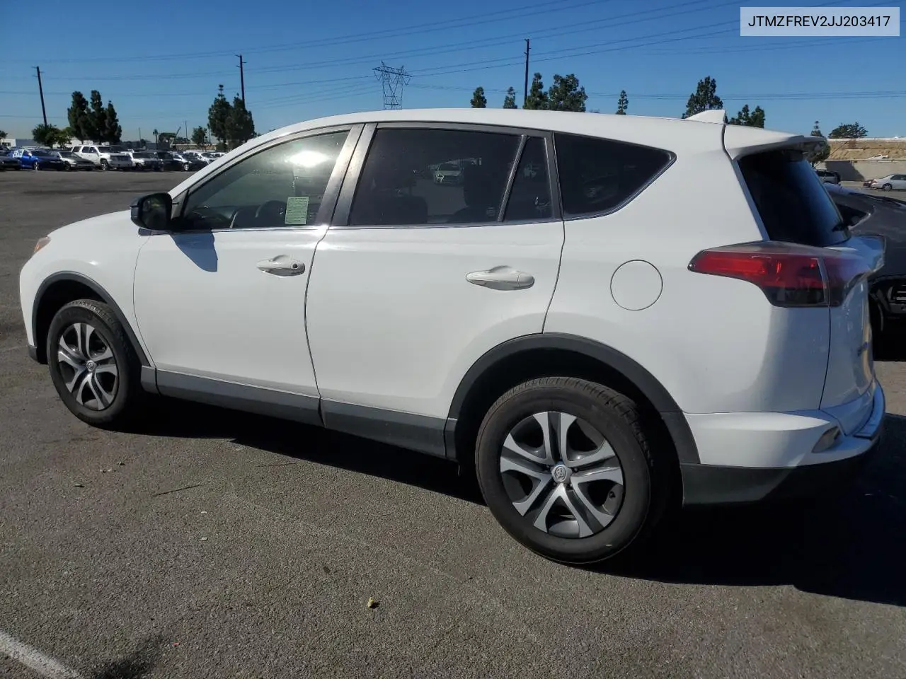 JTMZFREV2JJ203417 2018 Toyota Rav4 Le