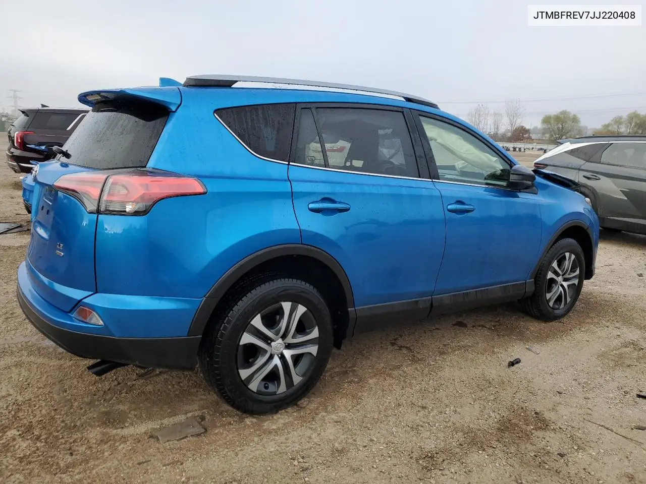 JTMBFREV7JJ220408 2018 Toyota Rav4 Le