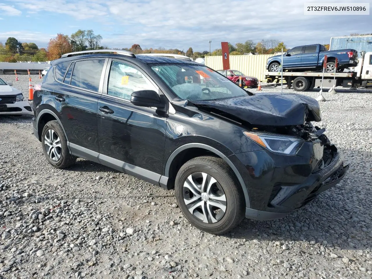 2T3ZFREV6JW510896 2018 Toyota Rav4 Le