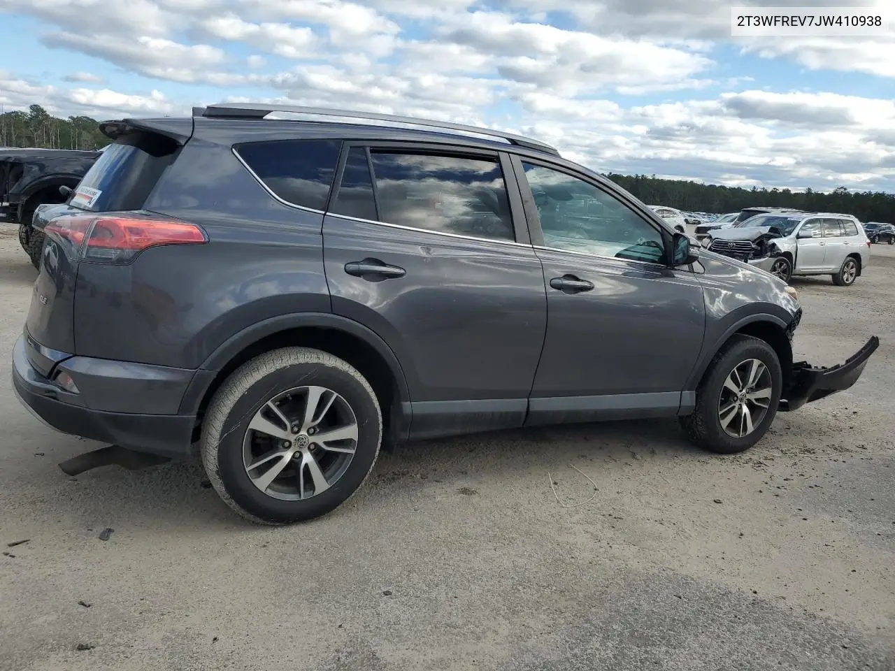 2T3WFREV7JW410938 2018 Toyota Rav4 Adventure