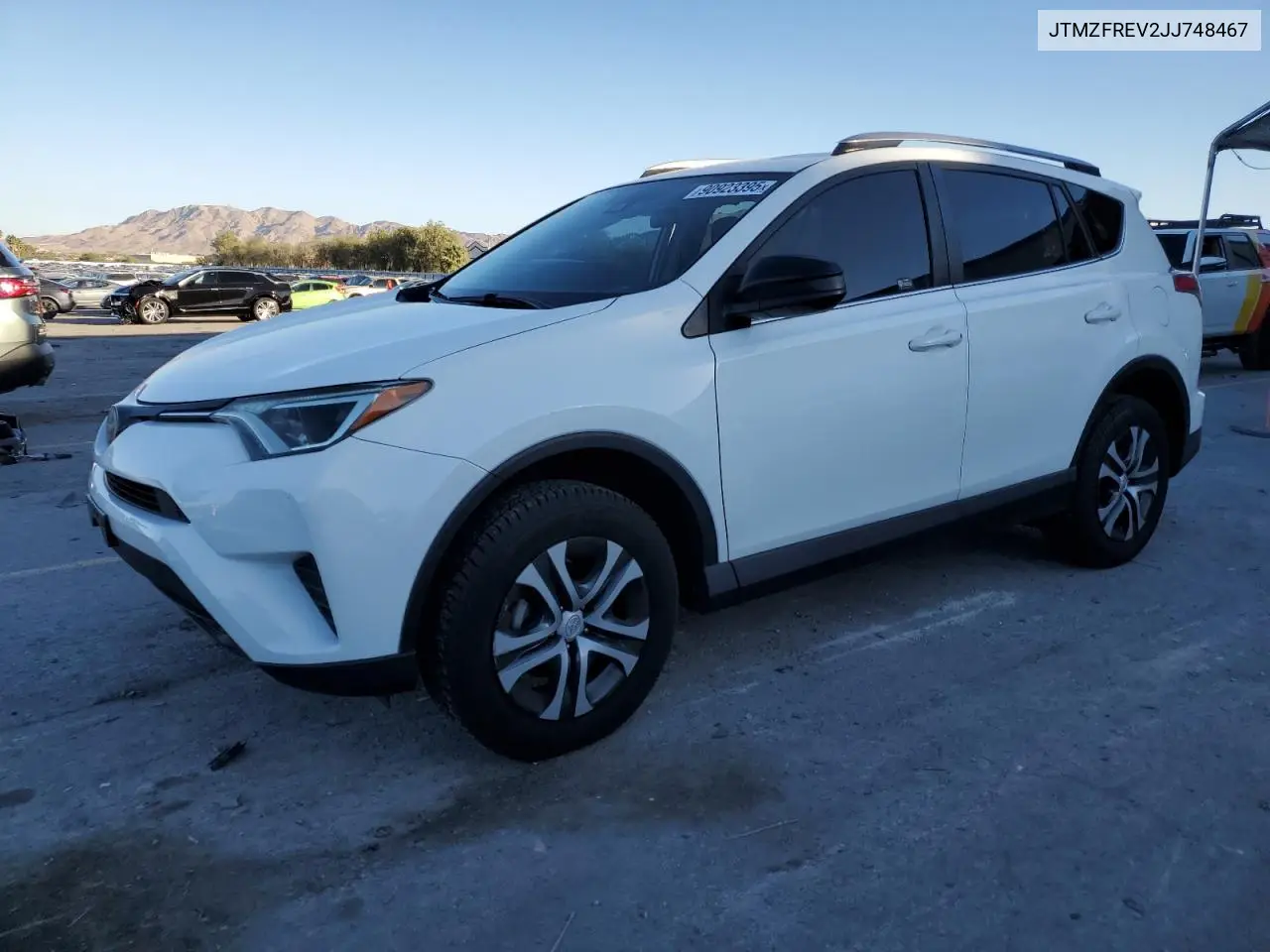 JTMZFREV2JJ748467 2018 Toyota Rav4 Le
