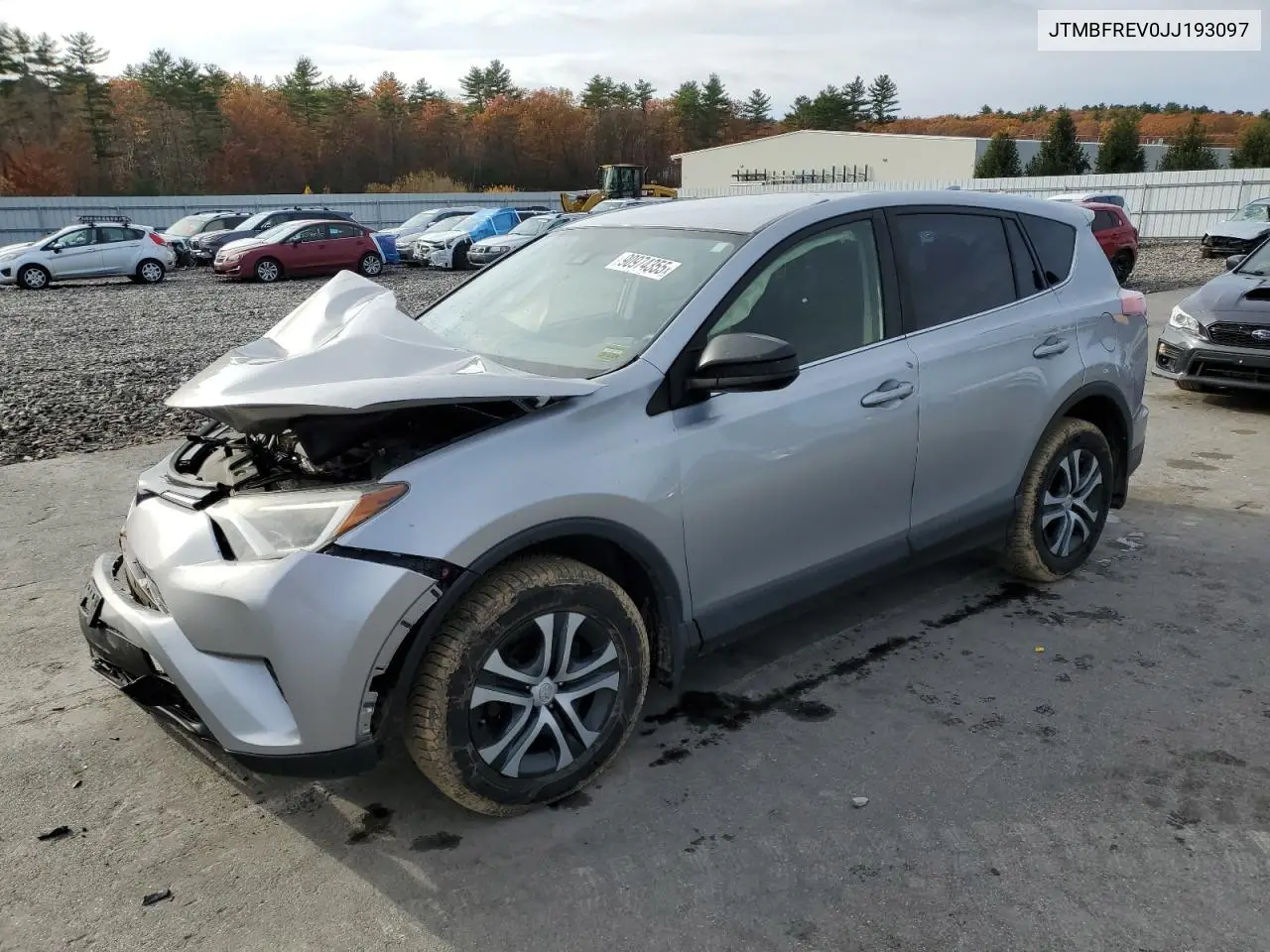 JTMBFREV0JJ193097 2018 Toyota Rav4 Le